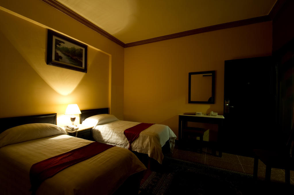 فندق مكةفي  Manar White Palace الغرفة الصورة